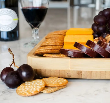 Platou aperitive & branzeturi 1 compartiment din lemn de bambus