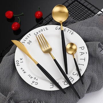 Set tacamuri 24 piese Auriu cu maner negru din Otel inoxidabil model occidental