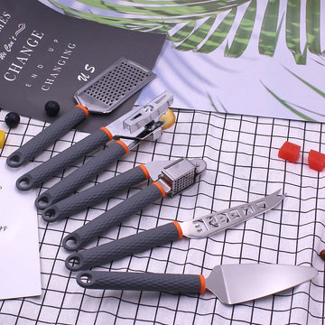 Set complet 18 piese ustensile de bucatarie premium din otel inoxidabil si maner ergonomic gri