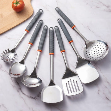 Set complet 18 piese ustensile de bucatarie premium din otel inoxidabil si maner ergonomic gri