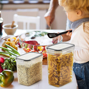 Set complet 14 recipiente din plastic pentru organizarea alimentelor,cu capace etanșe, marker,etichete si linguri dozatoare