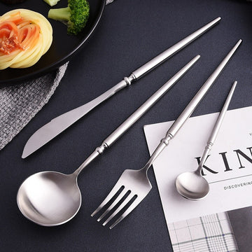 Set 4 tacamuri Linea Premium din inox 304 finisaj argintiu periat mat