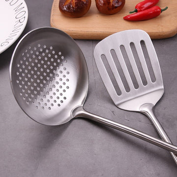 Set 6 ustensile de bucatarie premium din inox 304, finisaj argintiu periat mat