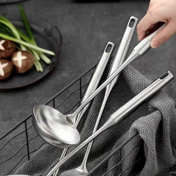 Set 6 ustensile de bucatarie premium din inox 304, finisaj argintiu periat mat