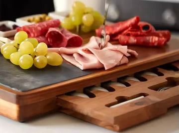 Platou aperitive & branzeturi din lemn de acacia